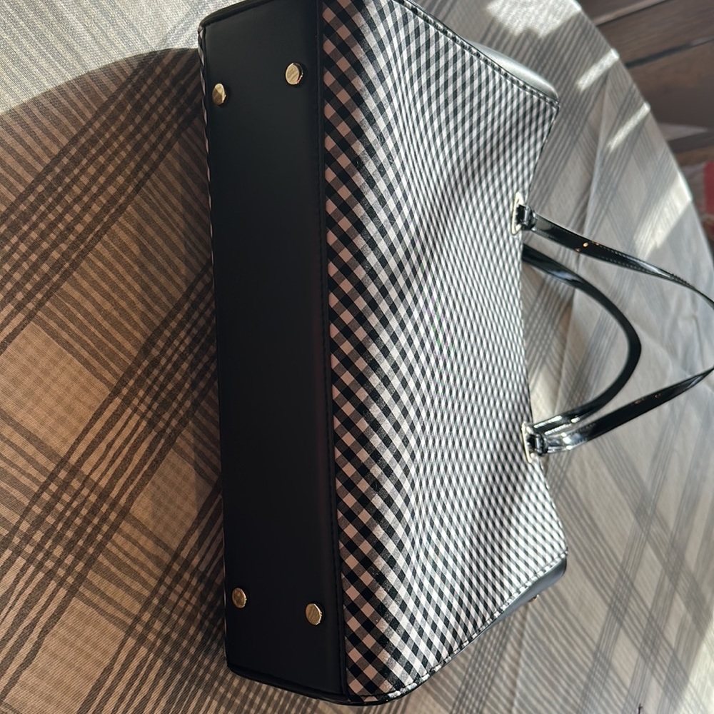 White House Black Market NWOT gingham tote - Picture 4 of 4
